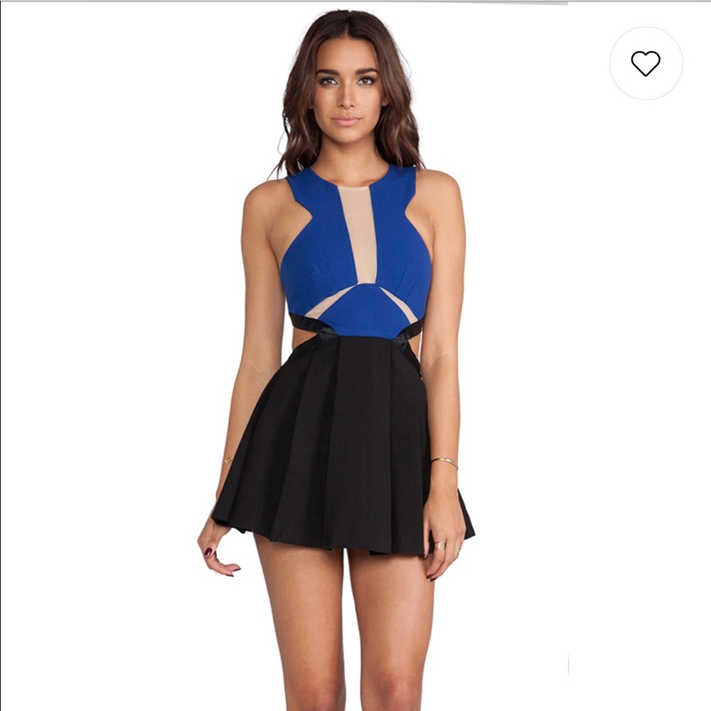 EUC THREE FLOOR DRESS retails 261$